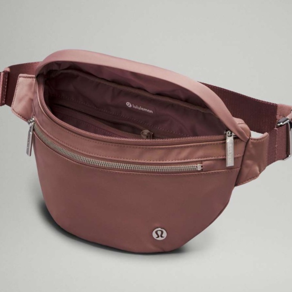 lululemon athletica city adventurer belt bag